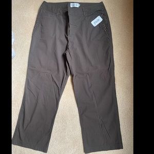 NWT Tall Girl Brown Capri/Cropped Pants Sz. 8
